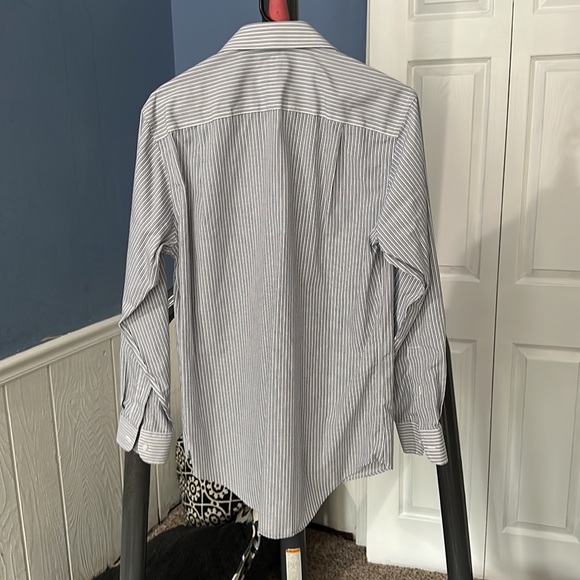 Two Jos A. Bank Men’s Shirts - Picture 7 of 7